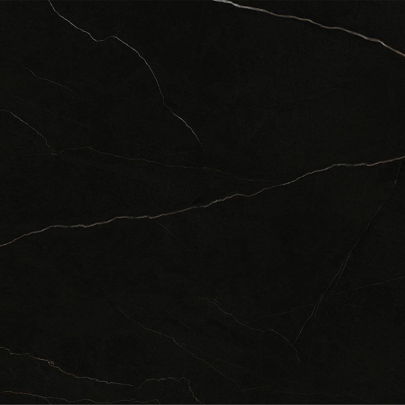 ELEGANT BLACK